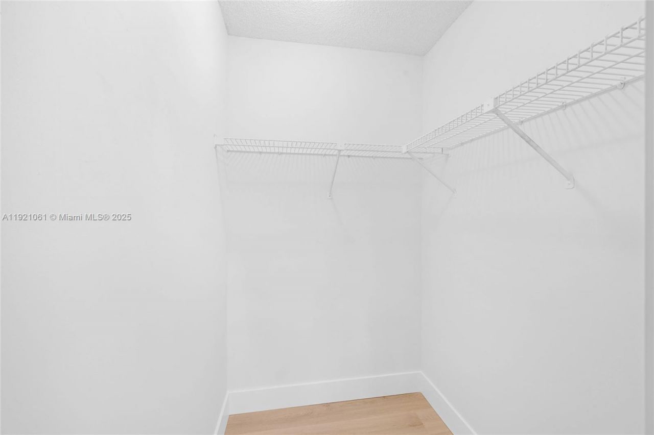 12393 NW 12th Ct, Pembroke Pines, FL 33026 Photo