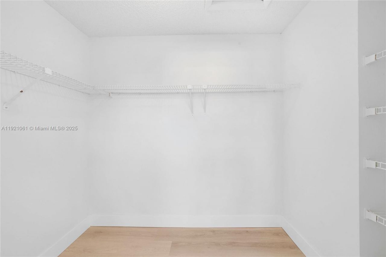 12393 NW 12th Ct, Pembroke Pines, FL 33026 Photo