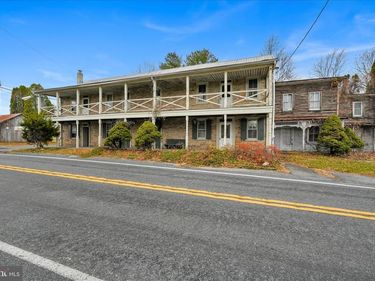 349 HUFFS CHURCH, MERTZTOWN, PA 19539