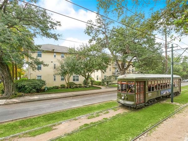 7444 ST. CHARLES Avenue, Unit 204, New Orleans, LA 70118