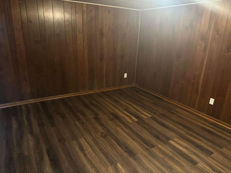 4871 Dierker Road , Columbus, OH 43220 Photo 7