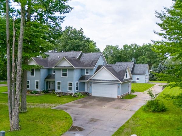 103 Ultra Court, Roscommon, MI 48653