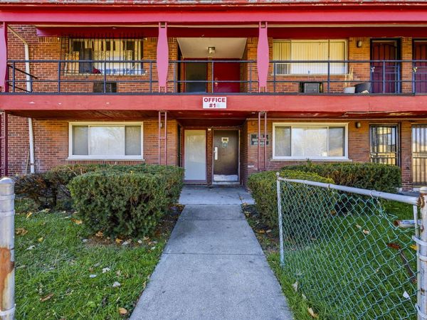 19625 Conant, Unit 12, Detroit, MI 48234
