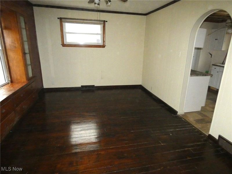 298 Mckinley Avenue, Newcomerstown, OH 43832 Photo 14