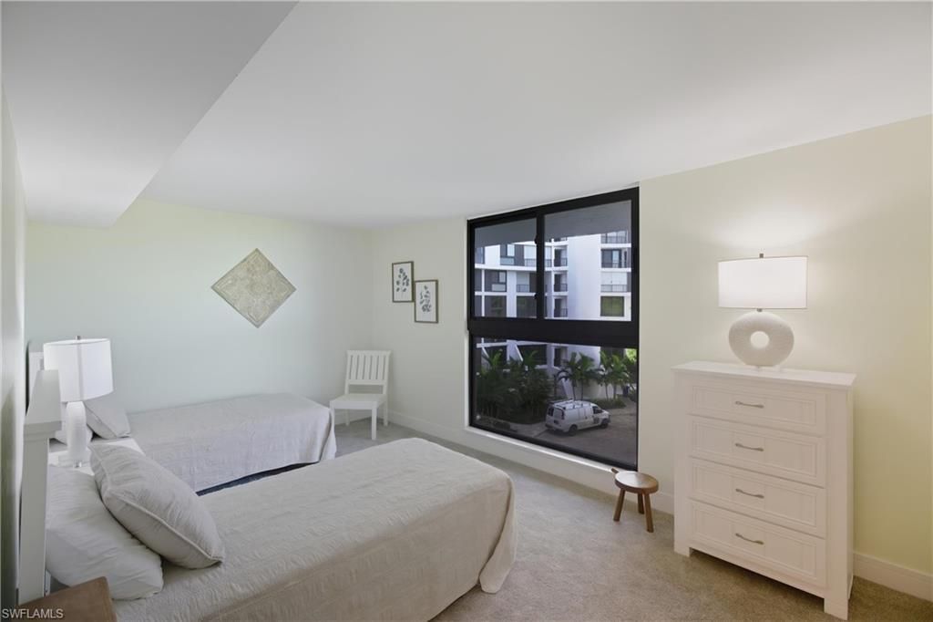 2316 Gulf Shore Blvd N, Unit 411, Naples, FL 34103 Photo