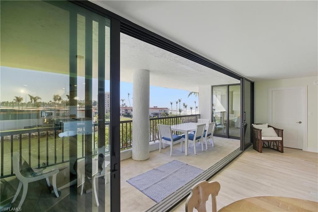 2316 Gulf Shore Blvd N, Unit 411, Naples, FL 34103 Photo