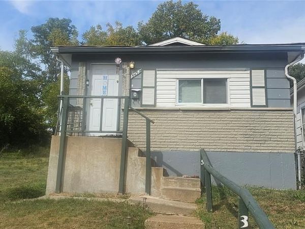 5433 Beacon Avenue, St Louis, MO 63120