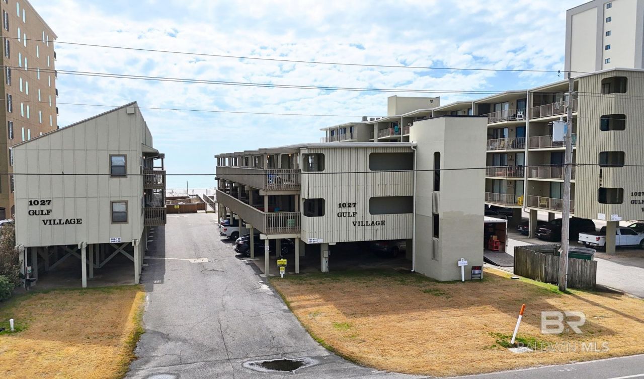 1027 W Beach Boulevard, Unit 101, Gulf Shores, AL 36542 Main Photo