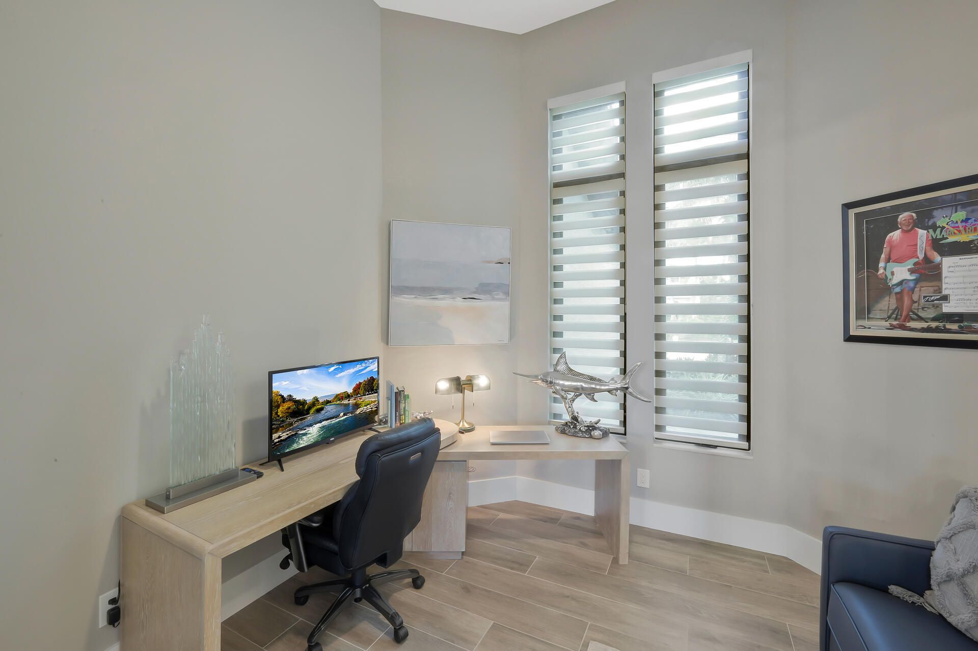 1812 Lagoon Ln, Cape Coral, FL 33914 Photo