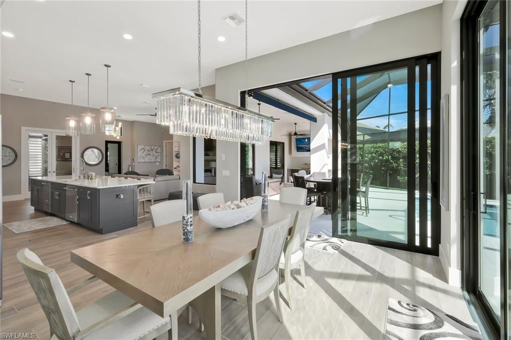 1812 Lagoon Ln, Cape Coral, FL 33914 Photo