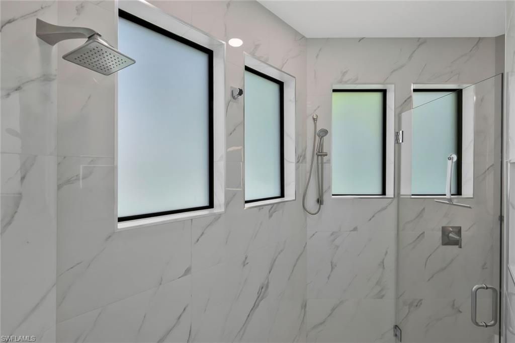 1812 Lagoon Ln, Cape Coral, FL 33914 Photo