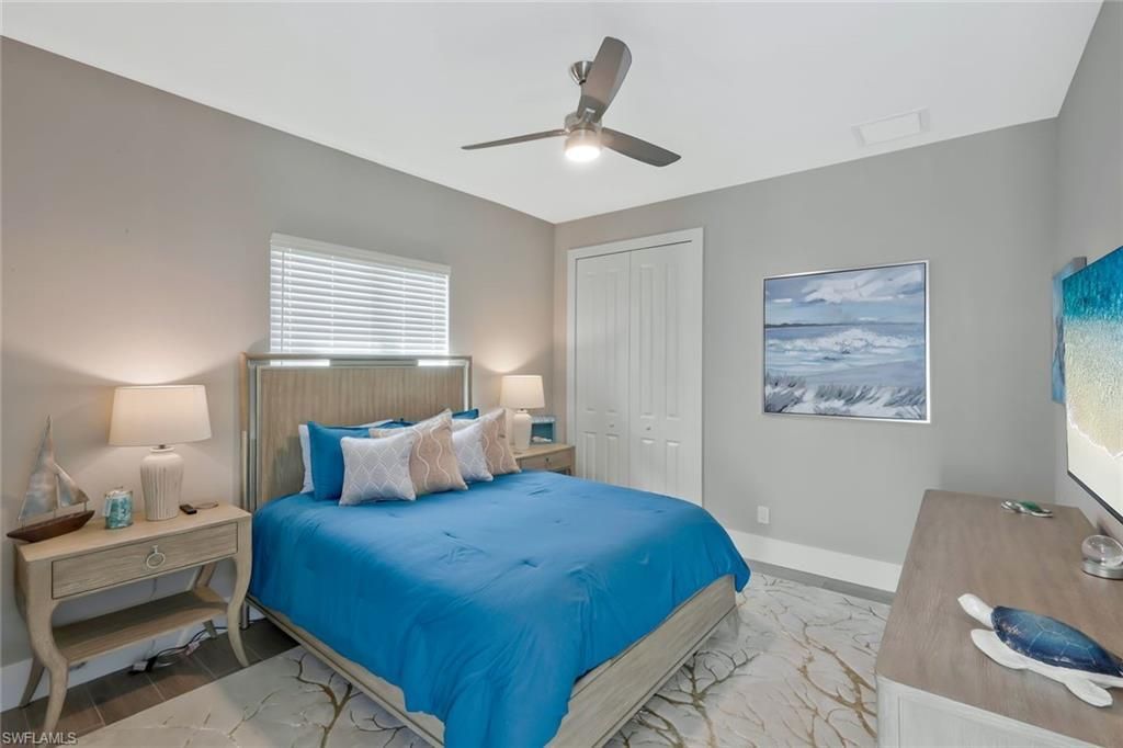 1812 Lagoon Ln, Cape Coral, FL 33914 Photo