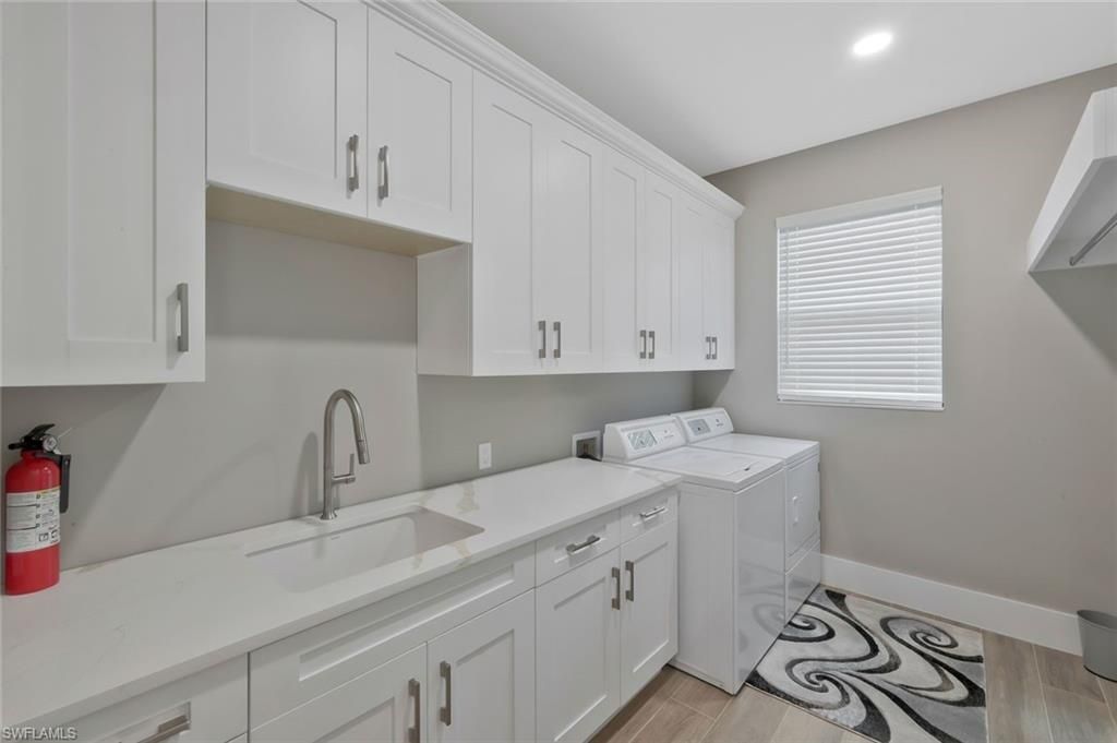 1812 Lagoon Ln, Cape Coral, FL 33914 Photo