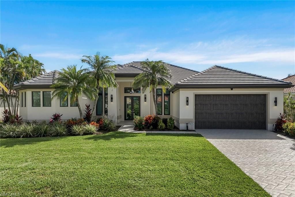 1812 Lagoon Ln, Cape Coral, FL 33914 Photo
