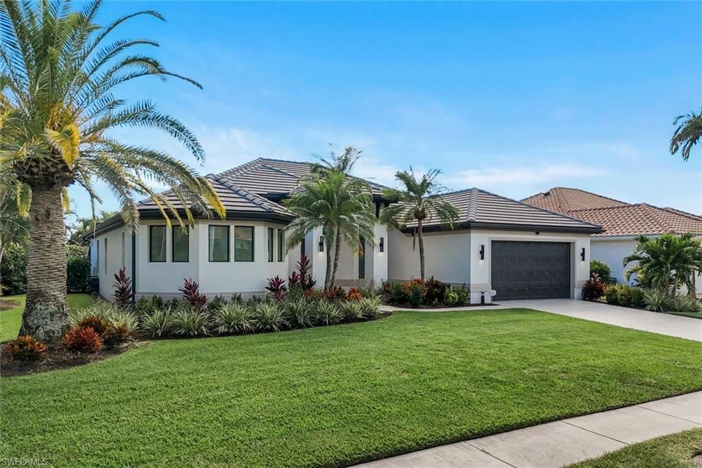 1812 Lagoon Ln, Cape Coral, FL 33914 Photo