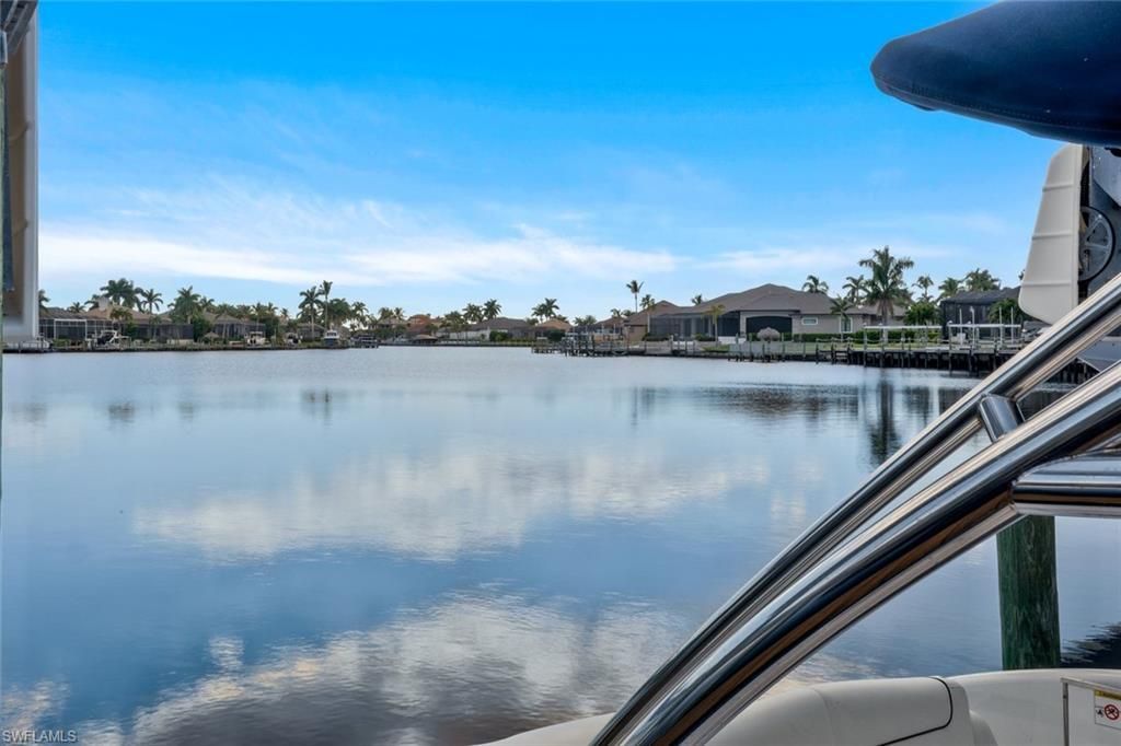 1812 Lagoon Ln, Cape Coral, FL 33914 Photo