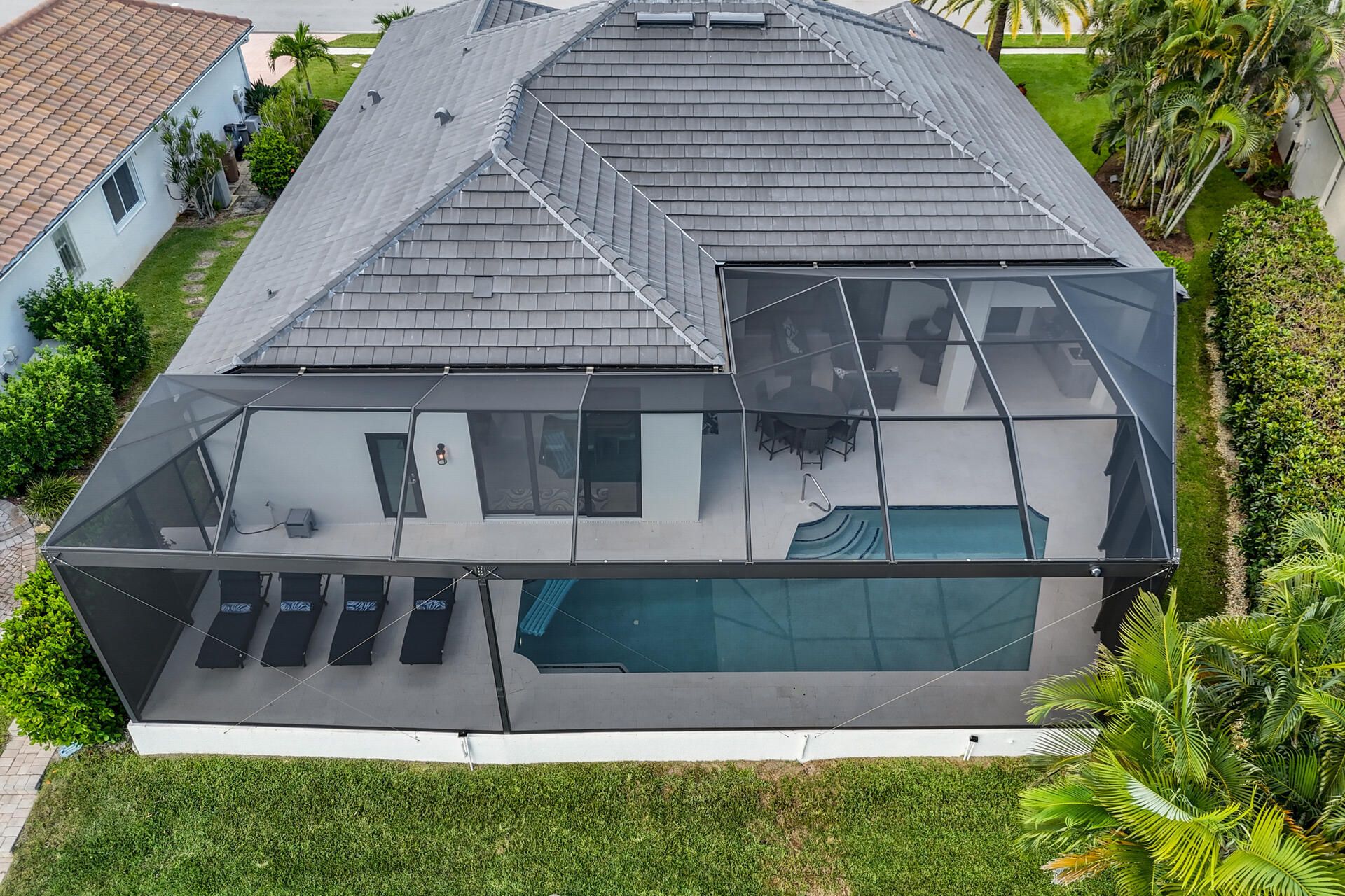 1812 Lagoon Ln, Cape Coral, FL 33914 Photo