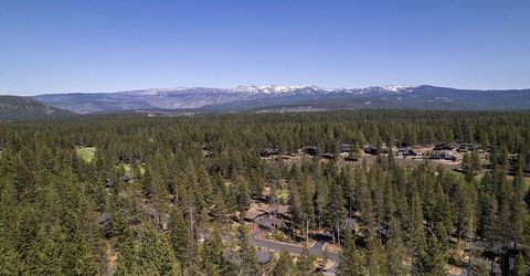 11841 Bottcher Loop, Truckee, CA 96161 Photo