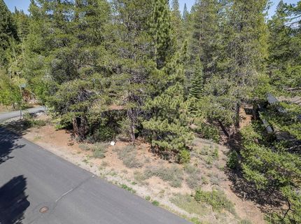 11841 Bottcher Loop, Truckee, CA 96161 Photo