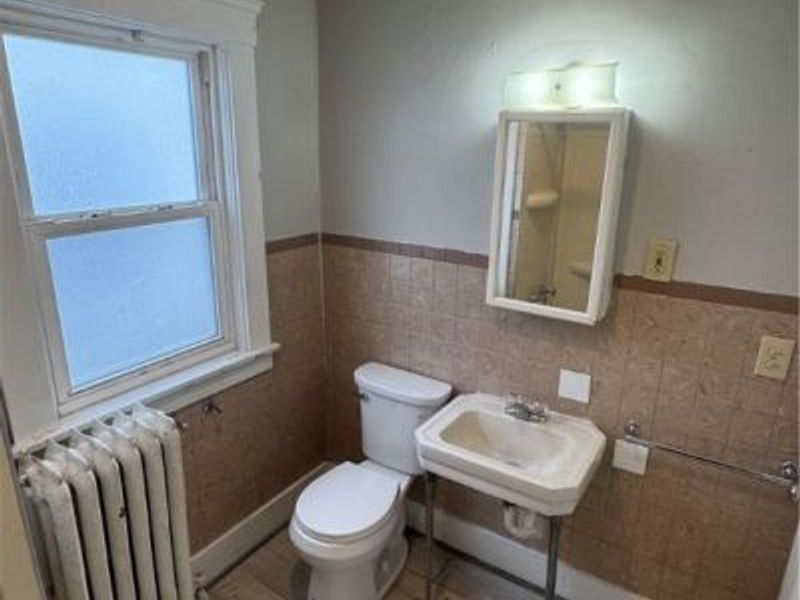 1029 W 10th Street, Lorain, OH 44052 Photo 11