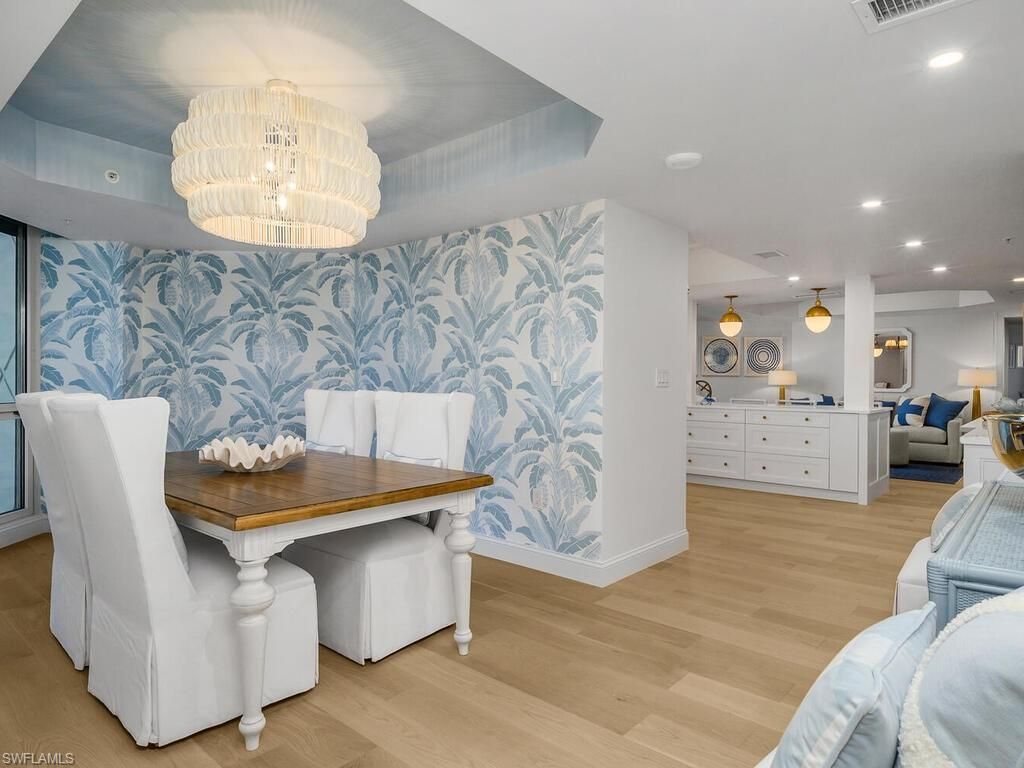 4021 Gulf Shore Blvd N, Unit 403, Naples, FL 34103 Photo