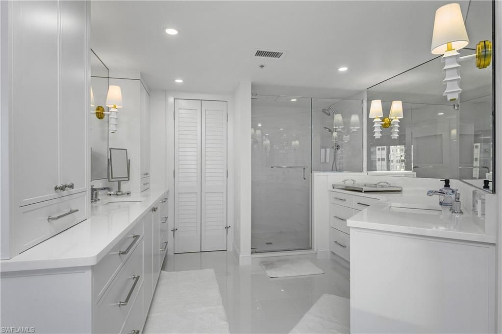 4021 Gulf Shore Blvd N, Unit 403, Naples, FL 34103 Photo