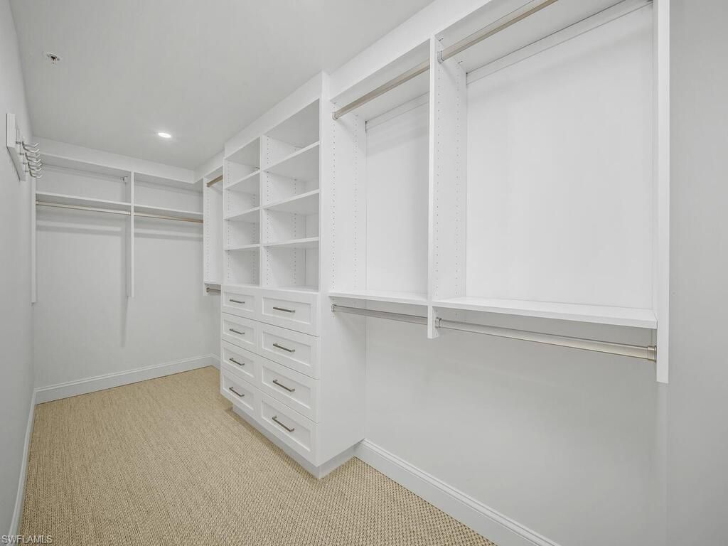 4021 Gulf Shore Blvd N, Unit 403, Naples, FL 34103 Photo