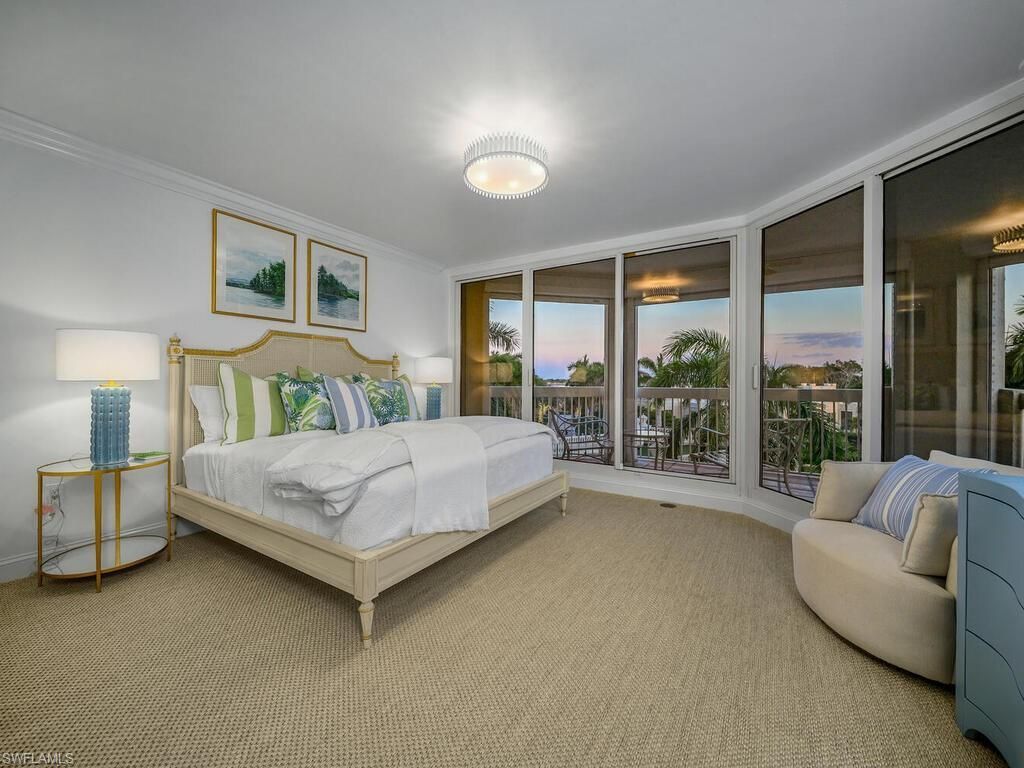 4021 Gulf Shore Blvd N, Unit 403, Naples, FL 34103 Photo