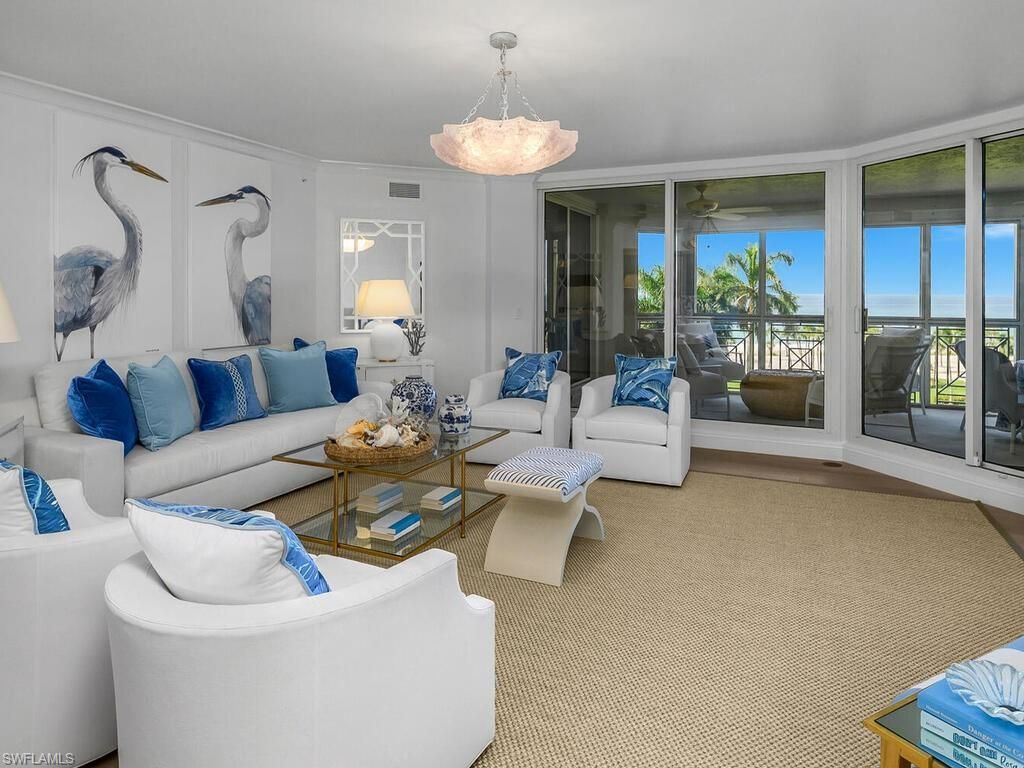 4021 Gulf Shore Blvd N, Unit 403, Naples, FL 34103 Photo