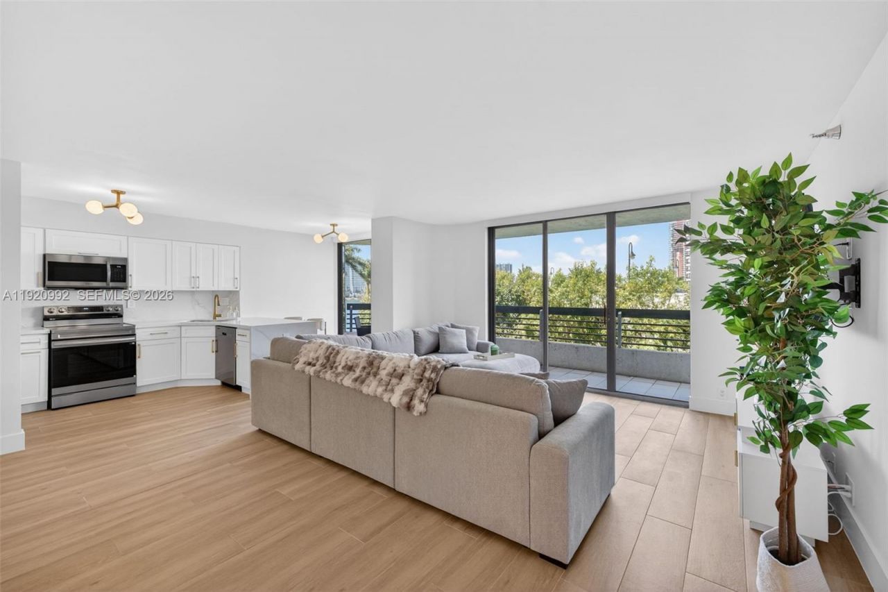 19101 Mystic Pointe Dr, Unit 402, Aventura, FL 33180 Photo