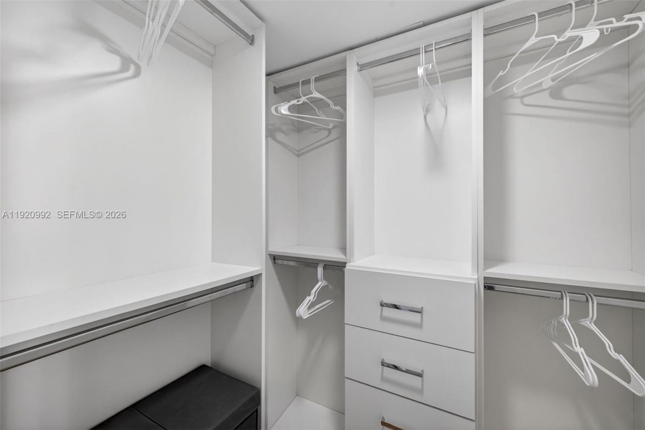 19101 Mystic Pointe Dr, Unit 402, Aventura, FL 33180 Photo