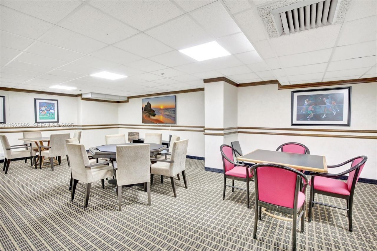 19101 Mystic Pointe Dr, Unit 402, Aventura, FL 33180 Photo