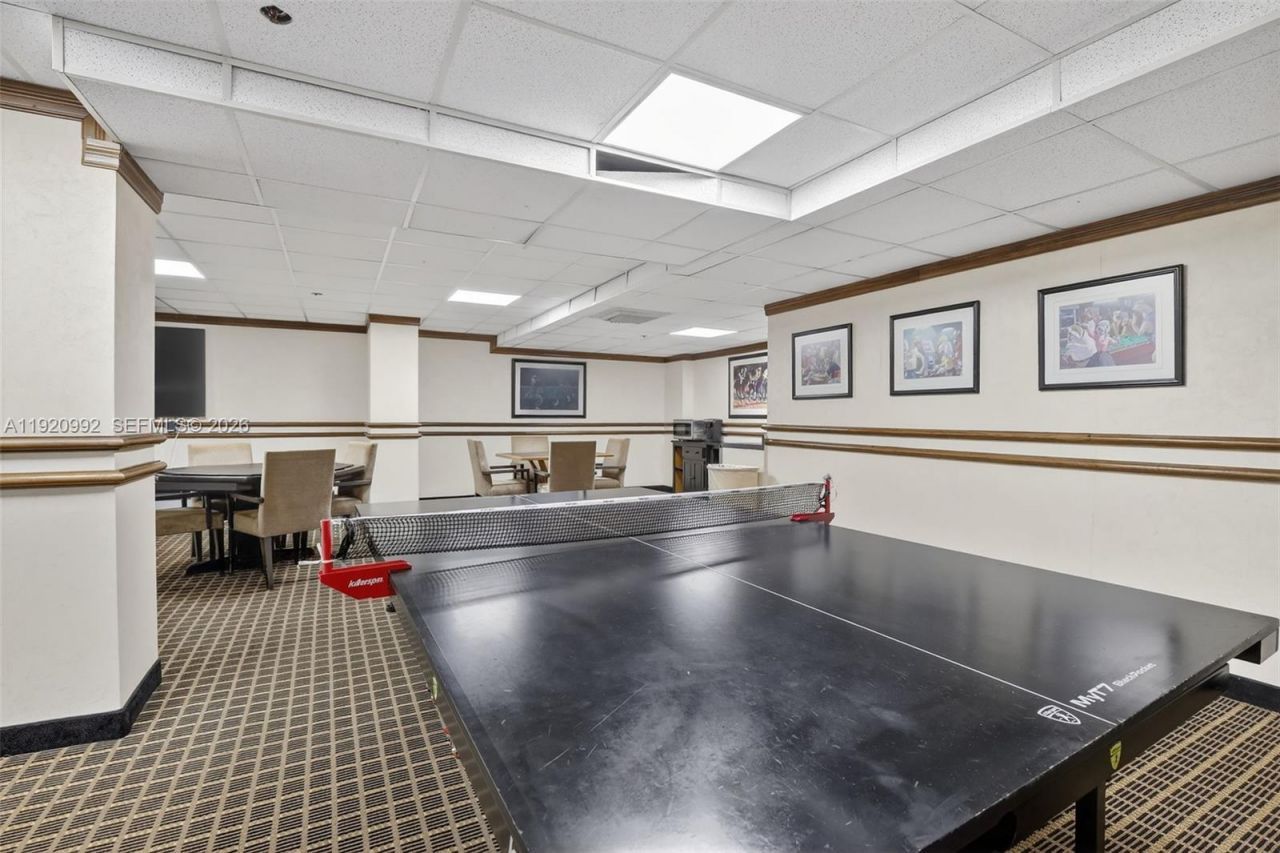 19101 Mystic Pointe Dr, Unit 402, Aventura, FL 33180 Photo