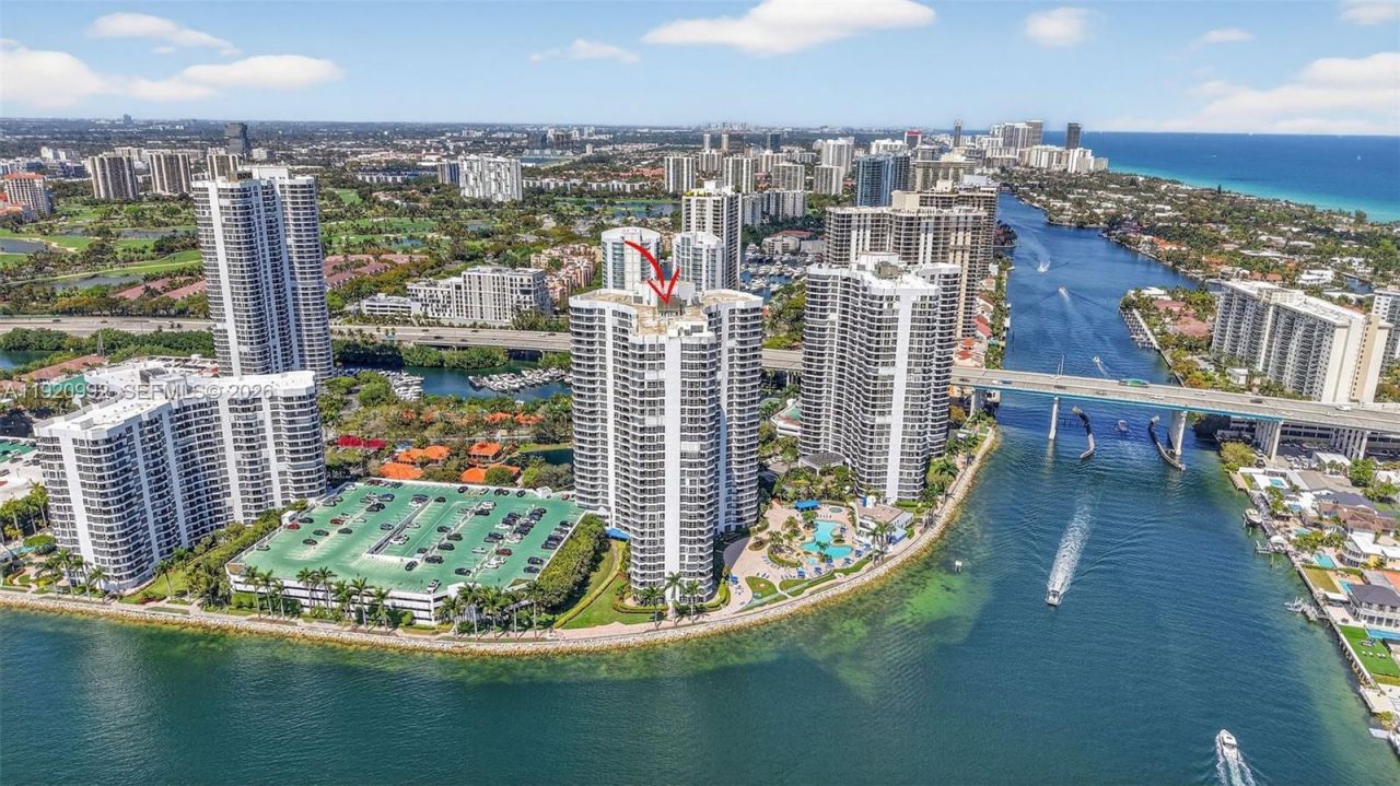 19101 Mystic Pointe Dr, Unit 402, Aventura, FL 33180 Photo