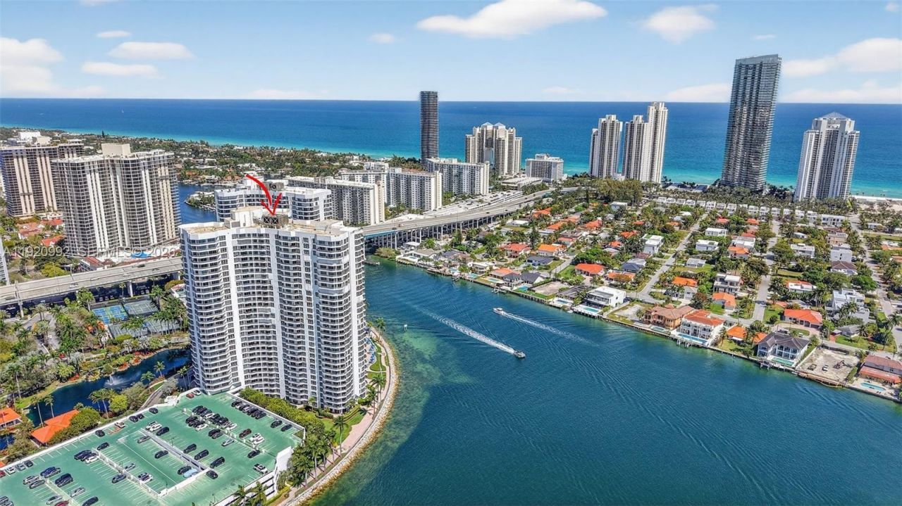 19101 Mystic Pointe Dr, Unit 402, Aventura, FL 33180 Photo