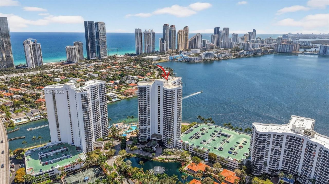 19101 Mystic Pointe Dr, Unit 402, Aventura, FL 33180 Photo