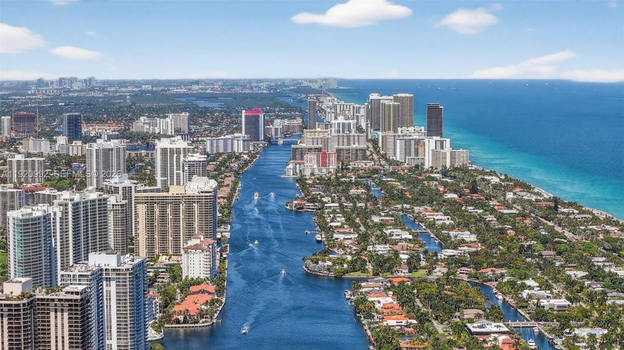 19101 Mystic Pointe Dr, Unit 402, Aventura, FL 33180 Photo