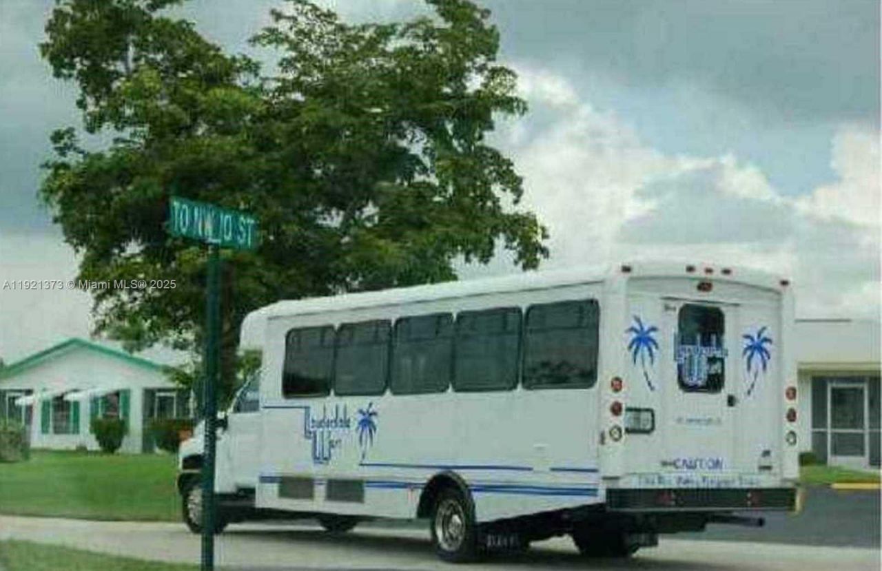 1721 NW 86th Ave, Plantation, FL 33322 Photo