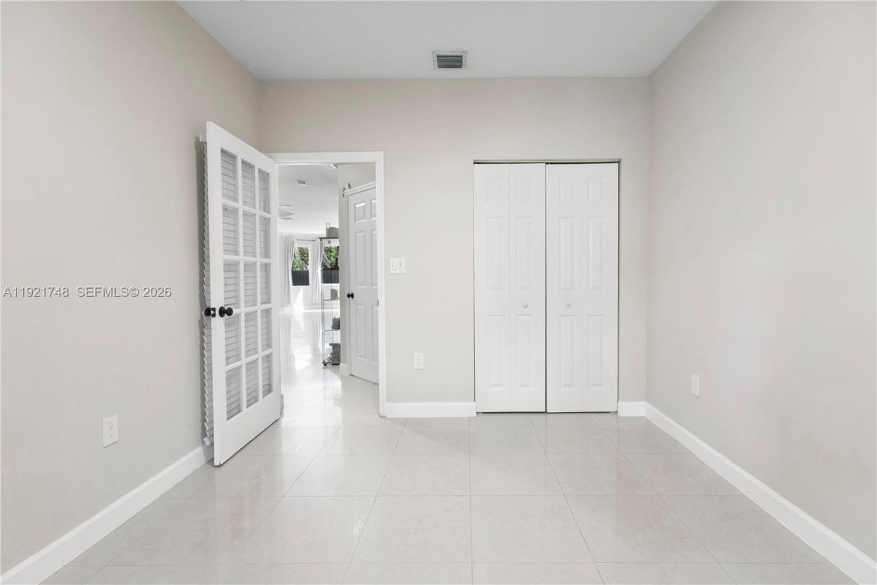 7257 NW 113th Pl, Doral, FL 33178 Photo