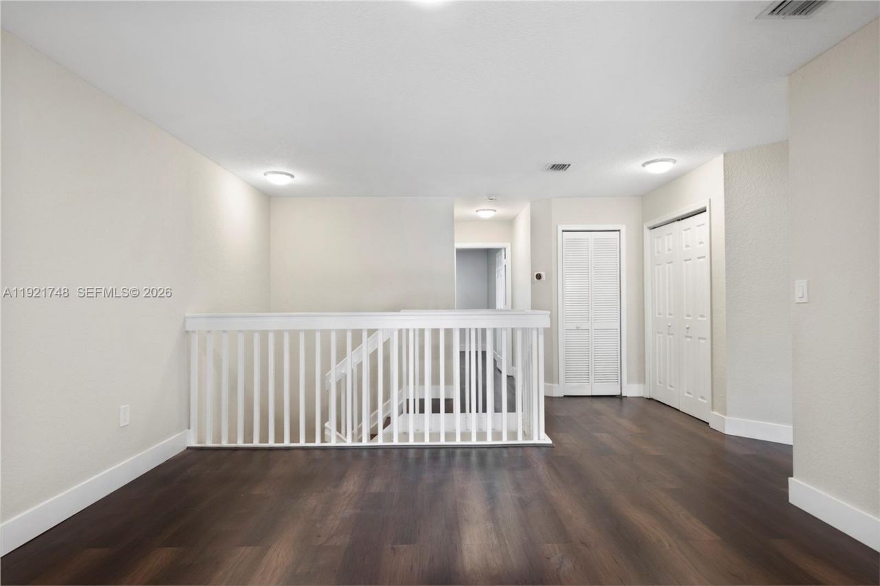 7257 NW 113th Pl, Doral, FL 33178 Photo