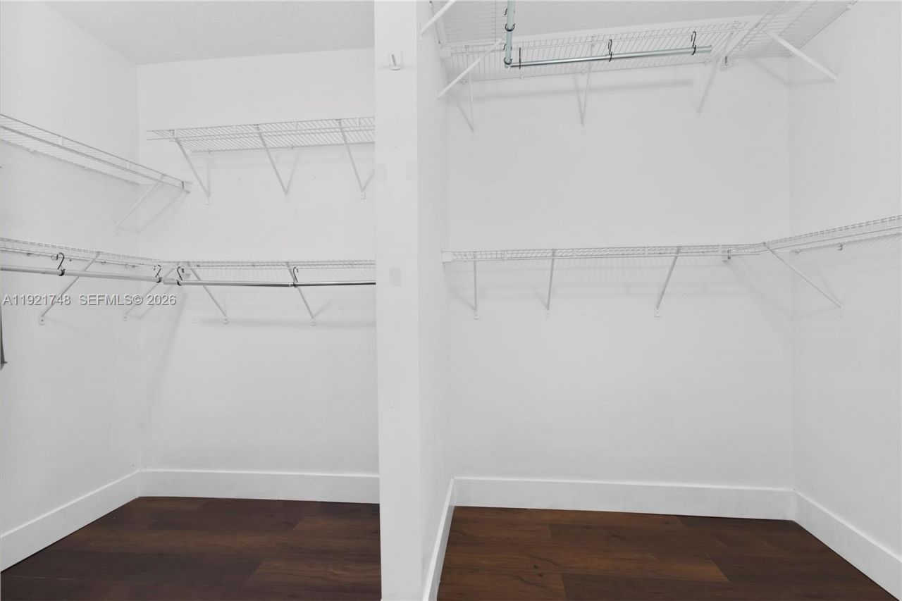 7257 NW 113th Pl, Doral, FL 33178 Photo