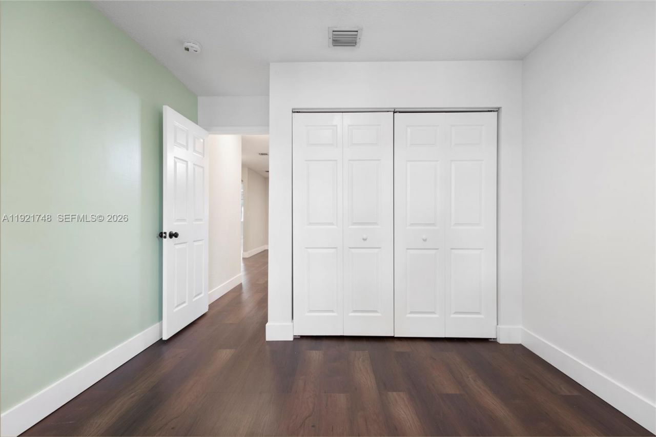 7257 NW 113th Pl, Doral, FL 33178 Photo