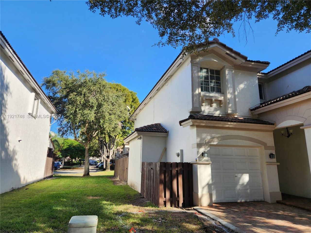 7257 NW 113th Pl, Doral, FL 33178 Photo