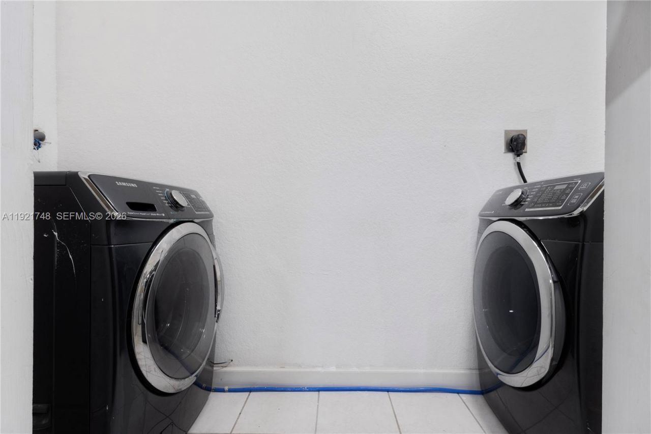 7257 NW 113th Pl, Doral, FL 33178 Photo