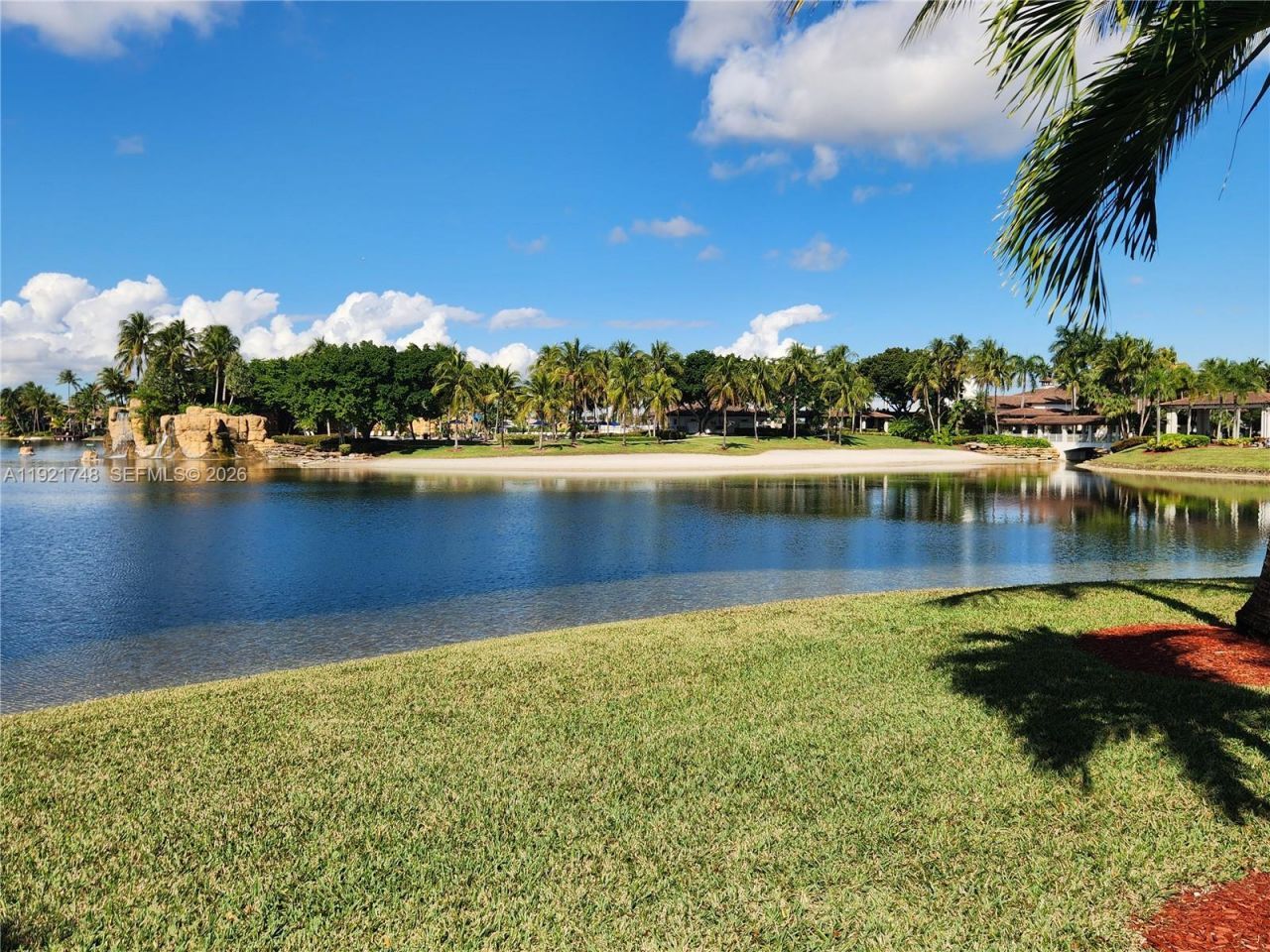 7257 NW 113th Pl, Doral, FL 33178 Photo