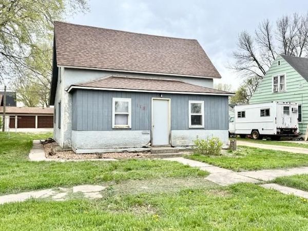 118 E Broadway Street, Redwood Falls, MN 56283