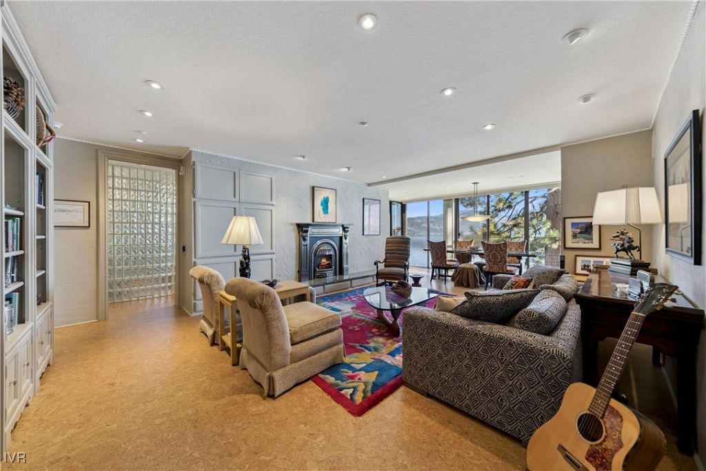 455 Lakeshore Boulevard, Unit 2B, Incline Village, NV 96451 Photo