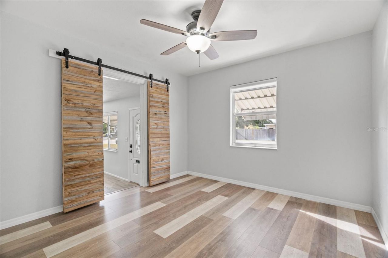 5555 13th Street N, Saint Petersburg, FL 33703 Photo