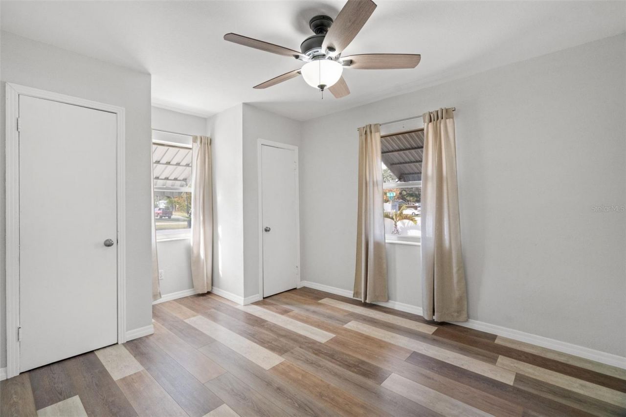 5555 13th Street N, Saint Petersburg, FL 33703 Photo