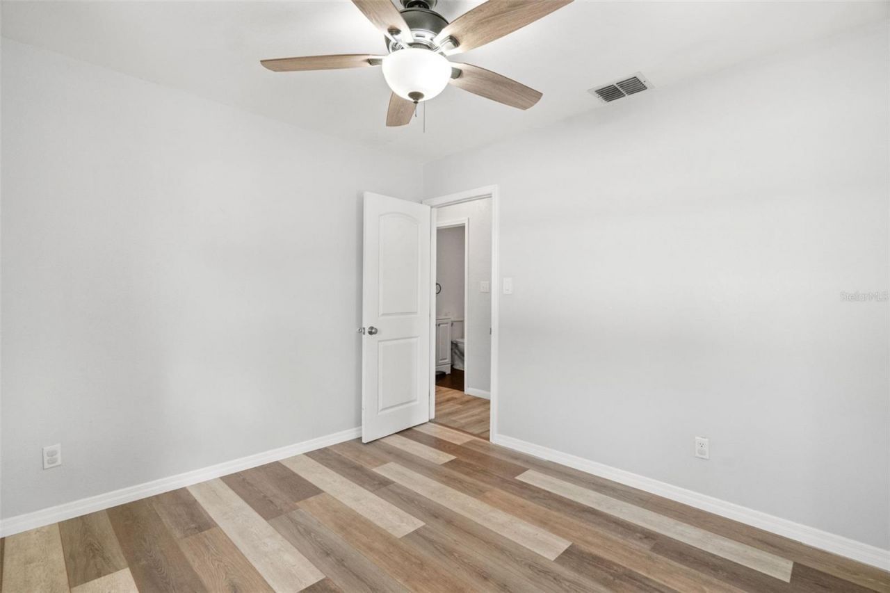 5555 13th Street N, Saint Petersburg, FL 33703 Photo